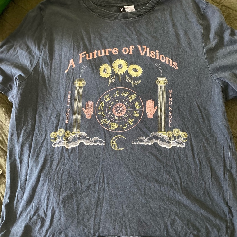Tee shirt